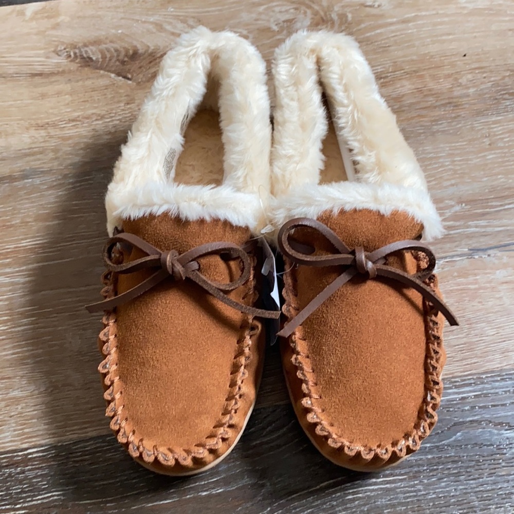 J. Crew Factory Suede faux-shearling moccasin slippers, Size 8M, Dark Nutmeg NWT
